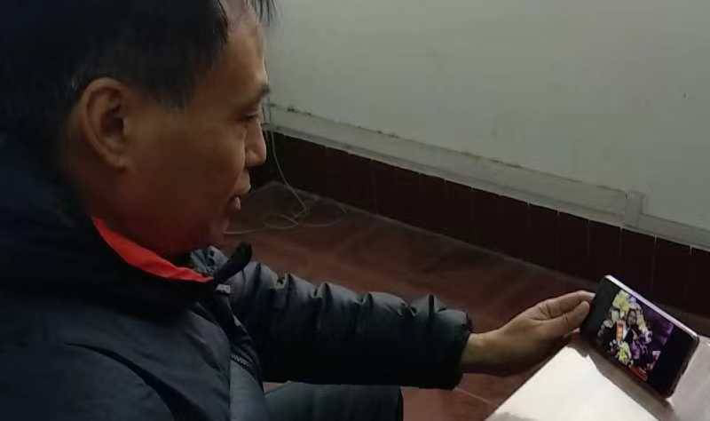 柳江造紙廠黨員干部通過(guò)網(wǎng)絡(luò)直播收看報(bào)告會(huì)2.jpg 柳江造紙廠黨員干部通過(guò)網(wǎng)絡(luò)直播收看報(bào)告會(huì)2.jpg