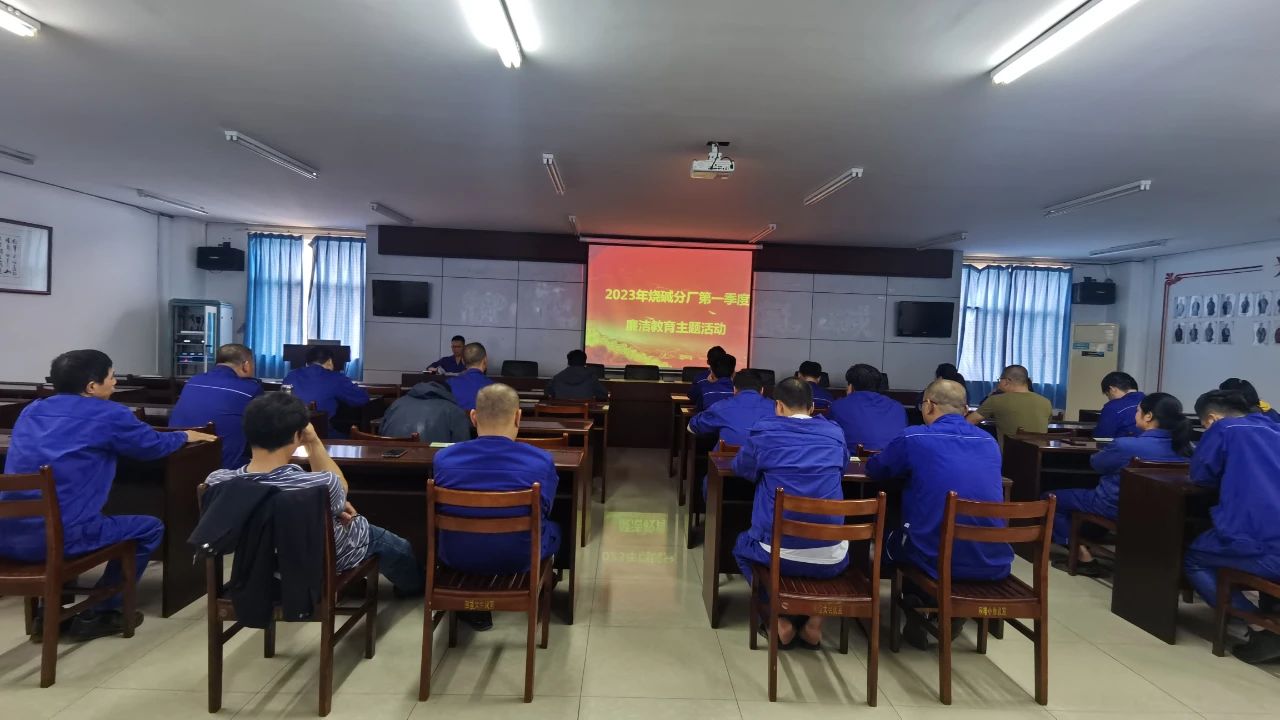 3305d6428e01fa087643335132160c8c.jpg 3305d6428e01fa087643335132160c8c.jpg